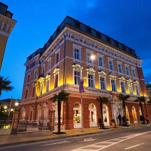 Continental Hotel