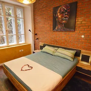 Mrmorgen Apartman